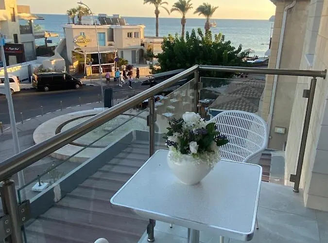 Player Sea View Paphos